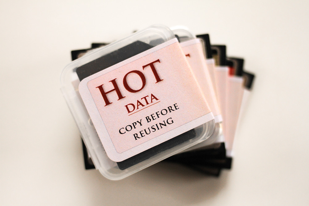 Memory Card Labels - HOT DATA! Prevent accidental erasure! SD, CF, RED MAG, etc.