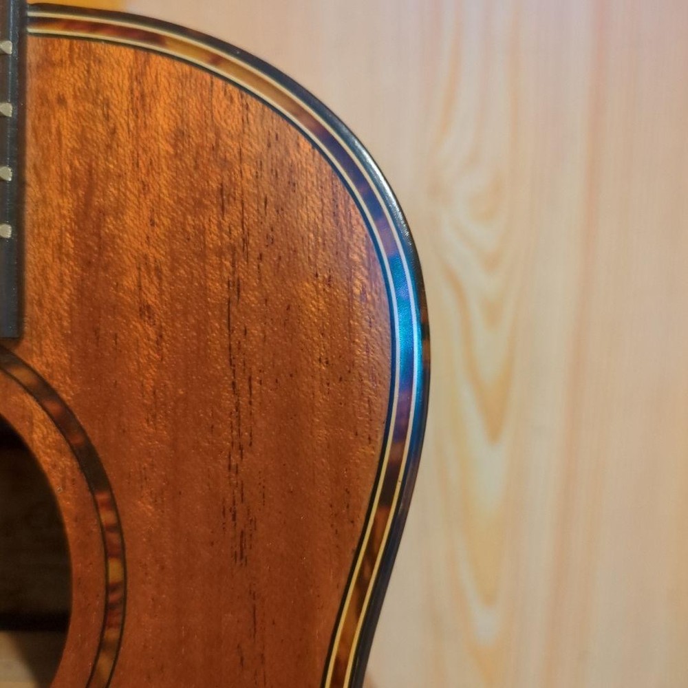 ELVIS Ukulele