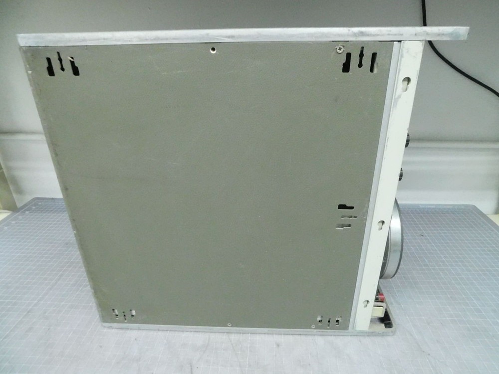 HP 8410A VINTAGE NETWORK ANALYZER M6830