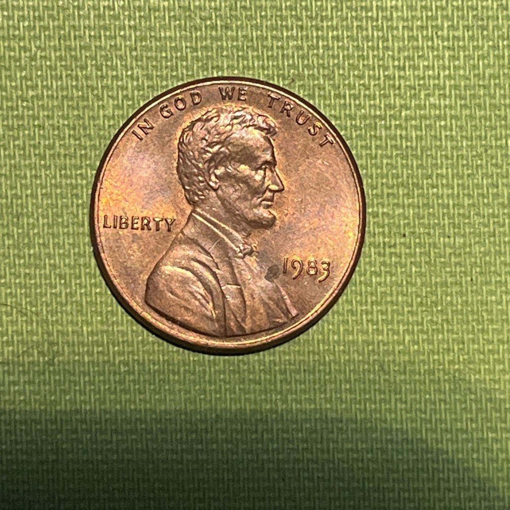 1983 Lincoln Memorial Cent With Die Cracks Reverse