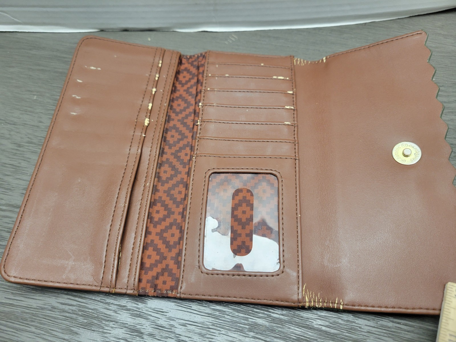 Loungefly Disney Lion King Hakuna Matata Wallet Brown Faux Leather Zip