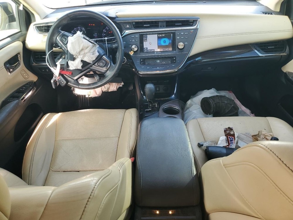 AVALON 2013 Glove Box 4908908