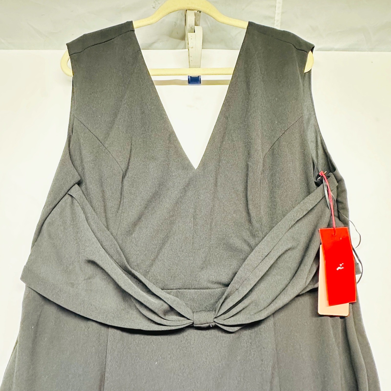 Vow'd Black Cassava V-Neck Bow Accent Side Zip Mermaid Gown Dress Womens 22