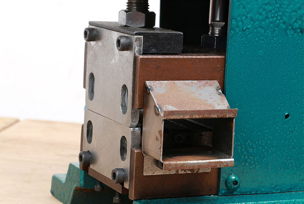 220V Pneumatic Electric Wire Strip Peeling Machine Multi-core Cable Stripper