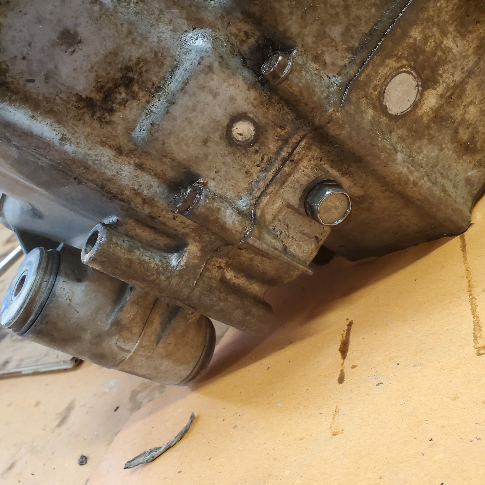 1997 Honda Foreman 400 4x4 Engine Motor Block Crank Case Crankcase Shaft Bottom