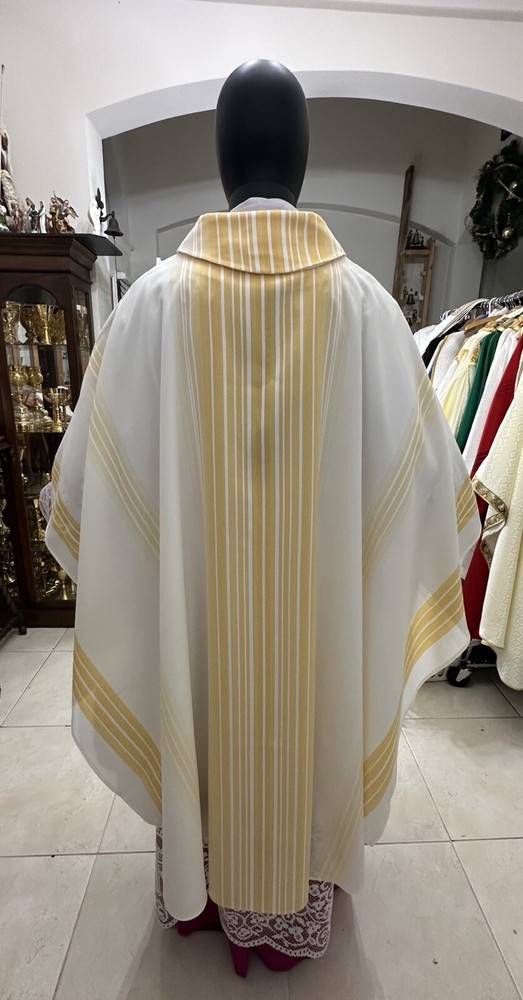 MONE WHITE VESTMENT CHASUBLE & STOLE