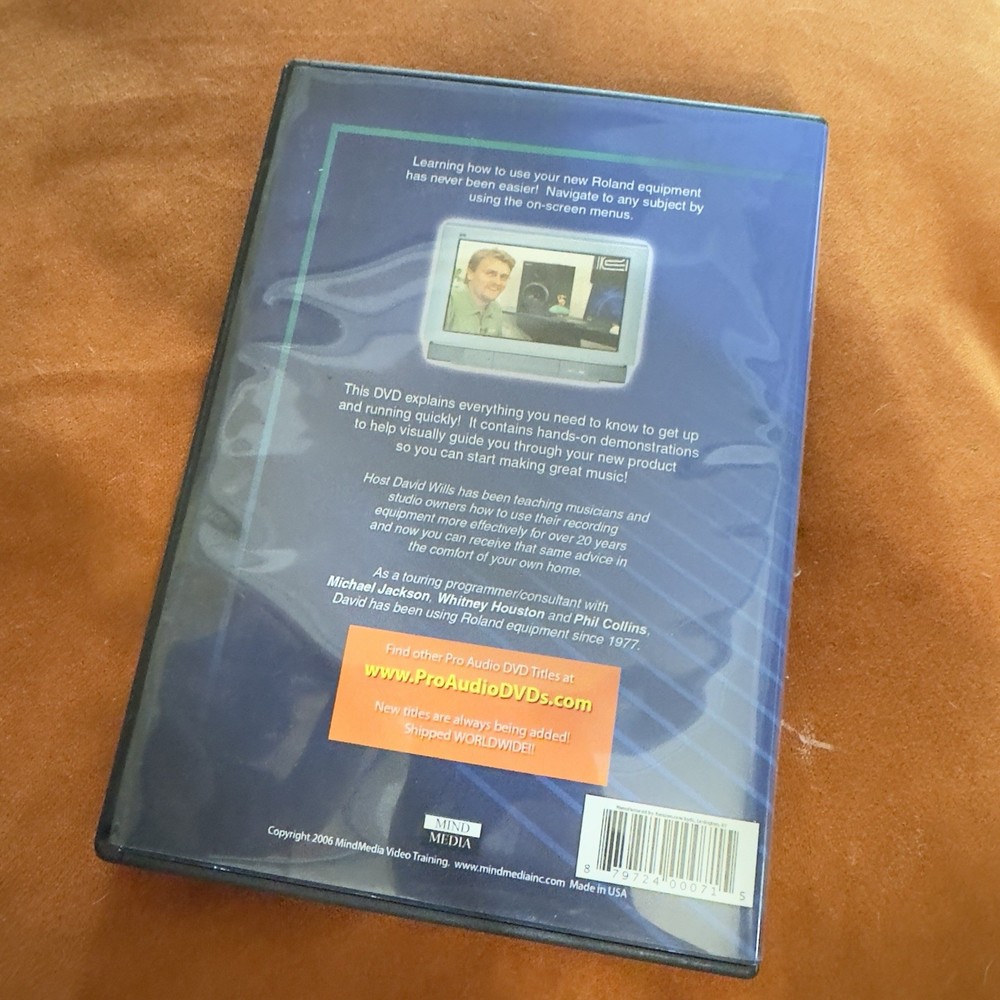 ROLAND MC-909 DVD * Video Training Tutorial Help * Excellent Condition Keyboard