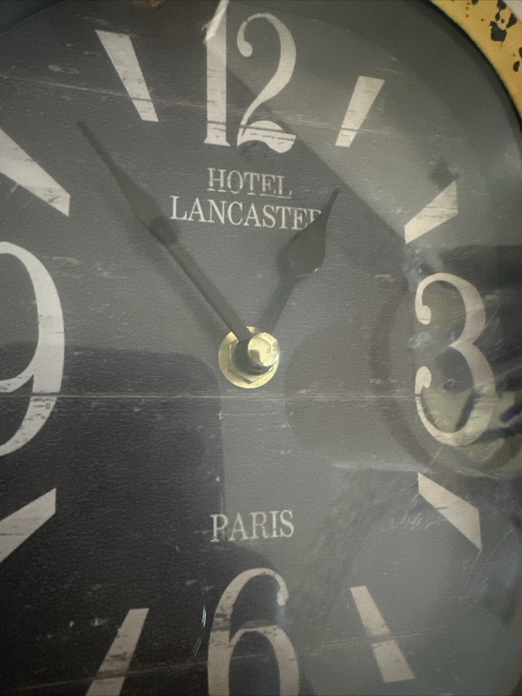Deco 79 Metal Table Clock