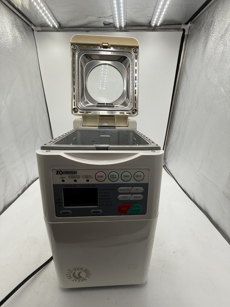 Zojirushi 🍞🍞Automatic Bread Maker Machine BBCC-S15 A