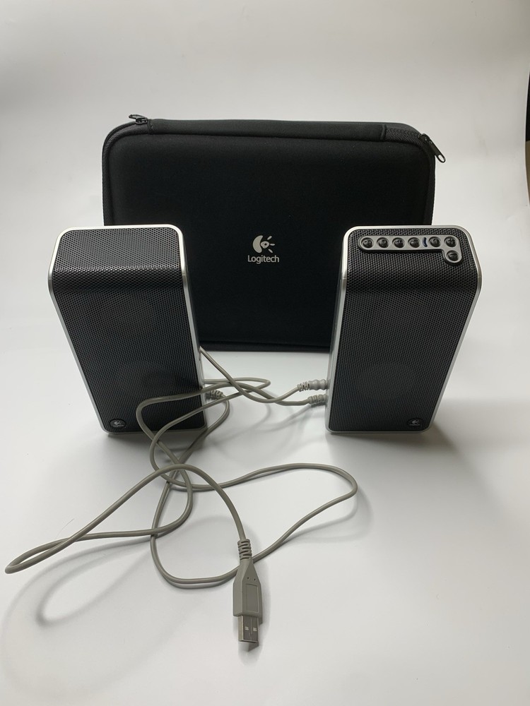 Logitech S-0155A Computer USB Powered Multimedia PC Stereo Speakers with Case