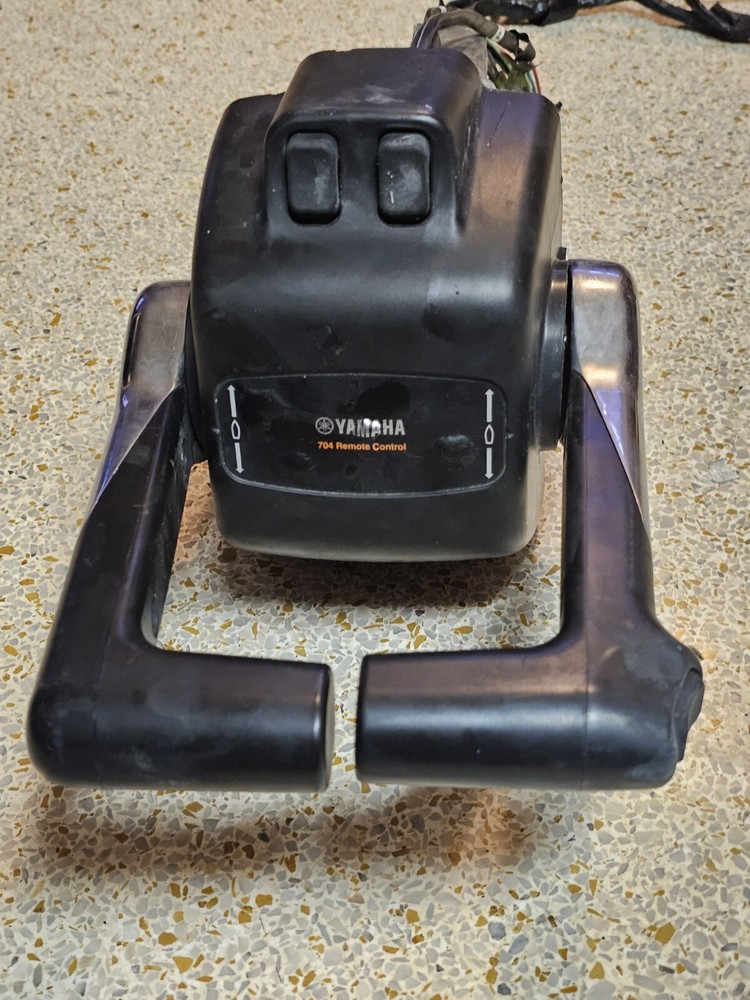 YAMAHA 704 DUAL REMOTE CONTROL WITH WIRE HARNESS