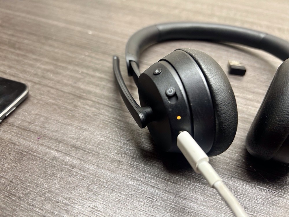 Lot Of 2 Microsoft Modern Wireless Bluetooth Headset Black | #D64