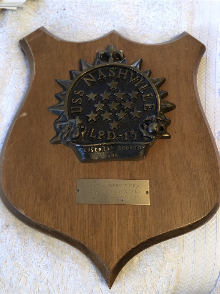 US Navy LPD-13 Vietnam Era Nashville Solid Brass Plaque USN