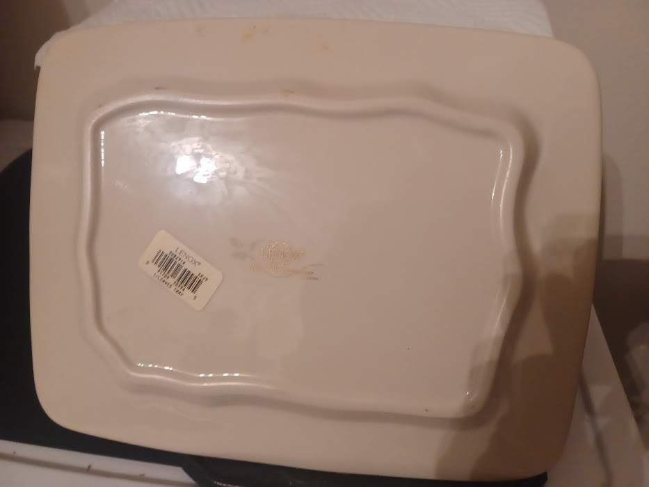 Lenox Illusive Leaves Collection Rectangular Tray