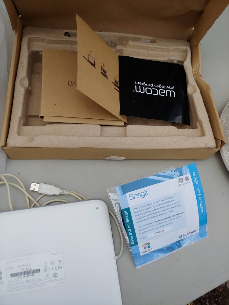 Wacom, Bamboo Craft, Touch Tablet (Model CTH-461 With Box