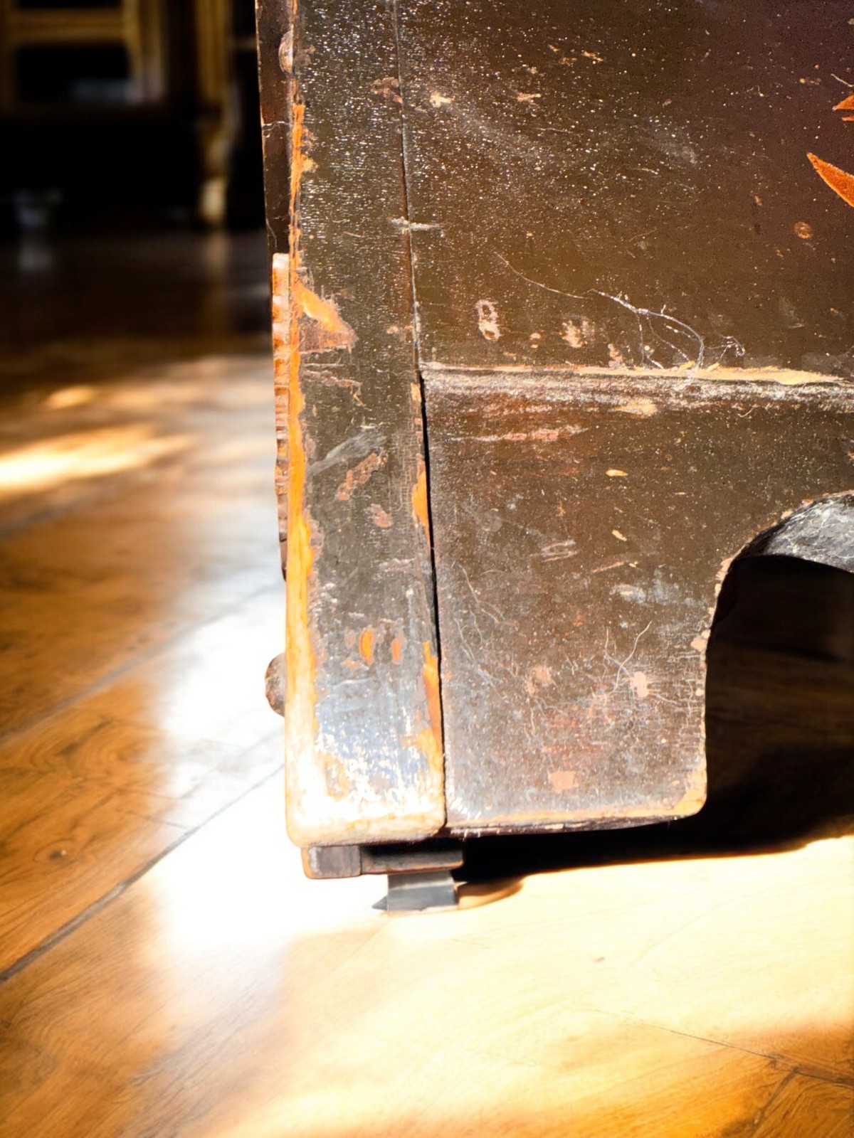 Vintage Floral Tapestry Footstool Wood Base Ottoman Inlaid bird eagle