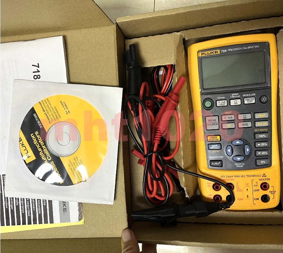 Fluke 726 Precision Multifunction Process Calibrator NEW