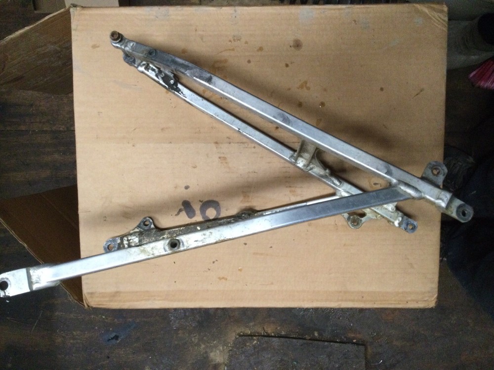 06 kx450f sub frame