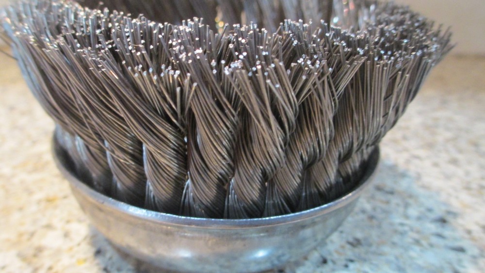 OKI Bering, Welders Cup Brush BW 9460