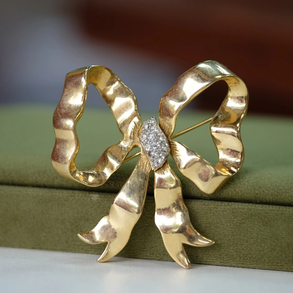 Vintage Bow Brooch 1990s