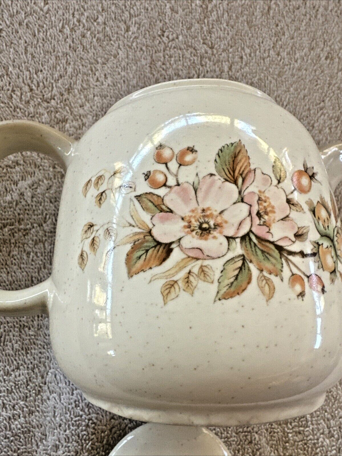 BHS Country Garland Small Tea Pot Cream Speckled Color W/ Flowers Painted on it