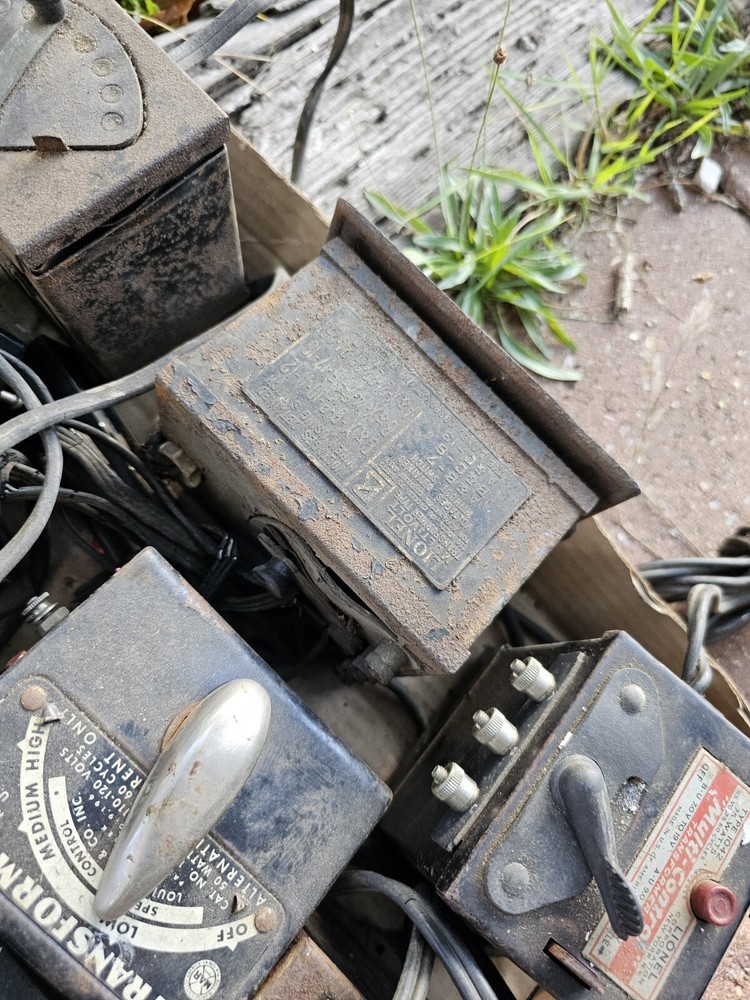Lot Vintage Electric Model Train Transformers
