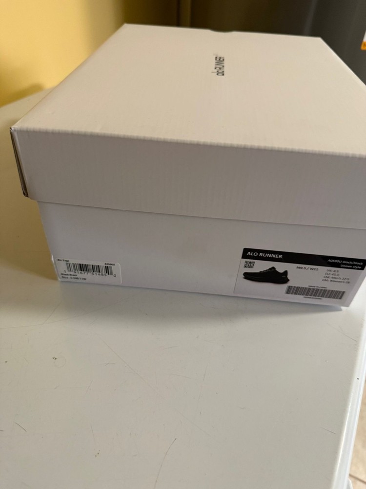 alo runner black/black