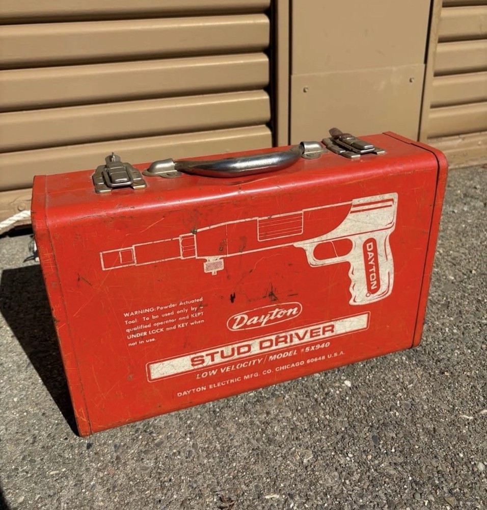 Dayton 5X940 Low Velocity Powder Actuated Stud Driver w/ Case – Untested