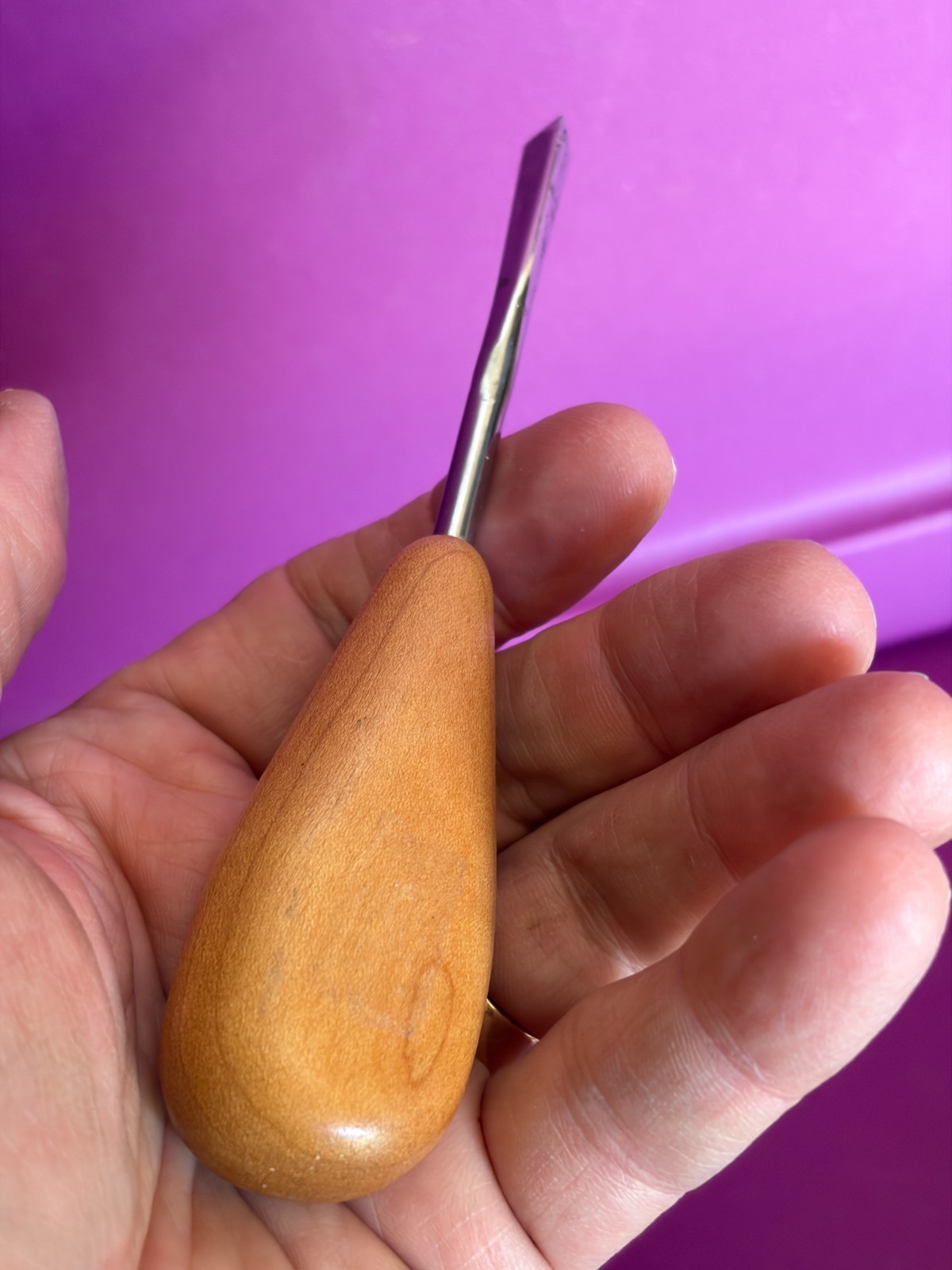 RARE Diobsud Forge 3/16" Wide No. 43 Short Bent 5mm V-Tool In VGC!