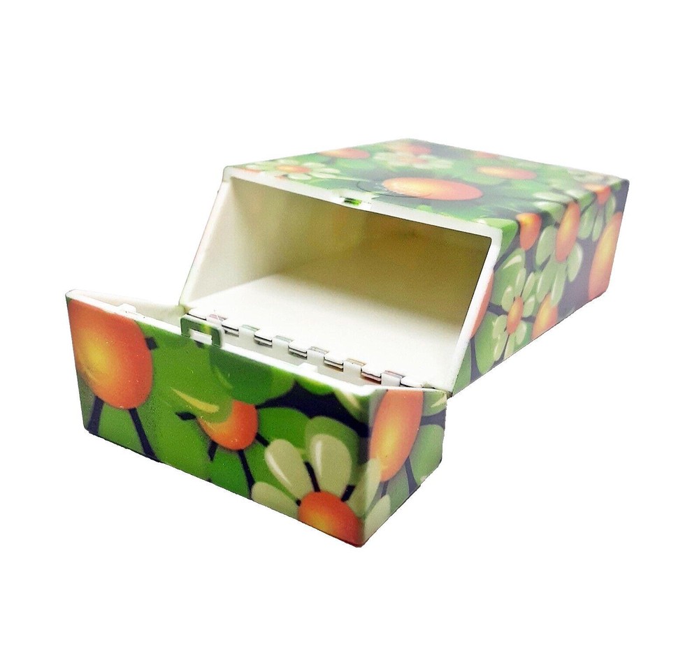 RYO Green Flowered Design 100s Size Push-N-Open Plastic Cigarette Case