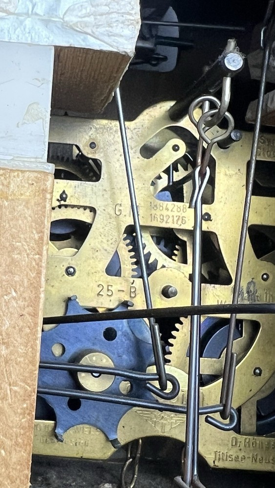 VTG cuckoo wall clock It needs the pendulum The tree is missing a small piece.