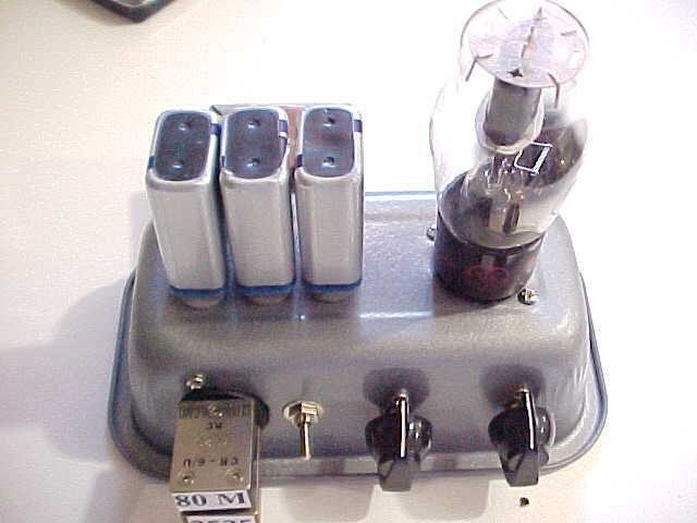 80/40/30 METER CW QRP BATTERY POWERED HAM RADIO TRANSMITTER (W/CRYSTALS)