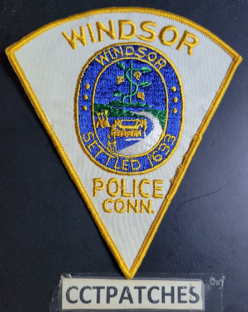 WINDSOR, CONNECTICUT POLICE (WHITE) SHOULDER PATCH CT