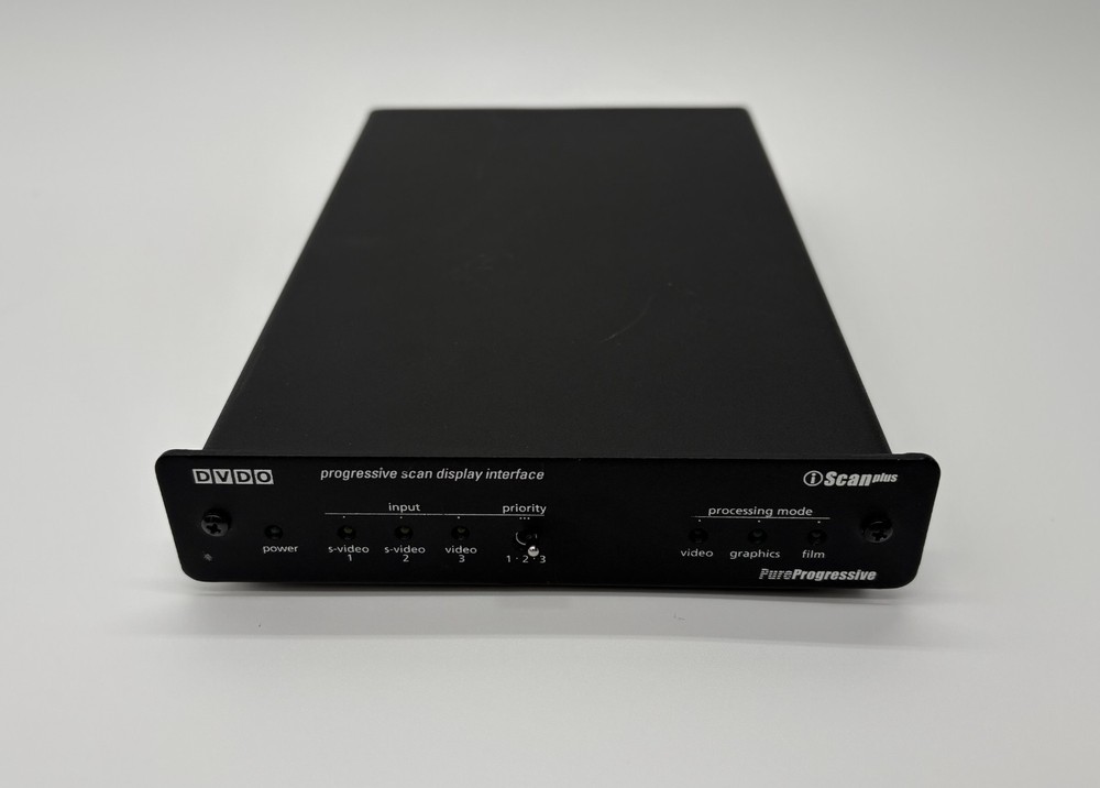 DVDO iScan Plus Progressive Scan Display Interface, Model MM102A