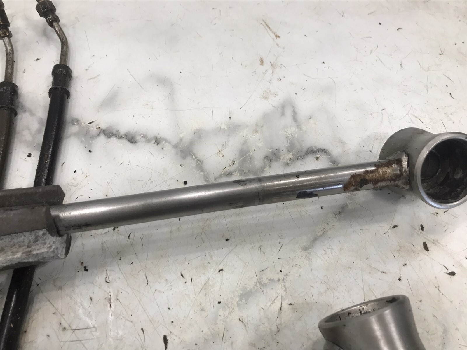 Mercury marine MerCruiser Alpha Bravo trim tilt lift hydraulic cylinders NO SALT