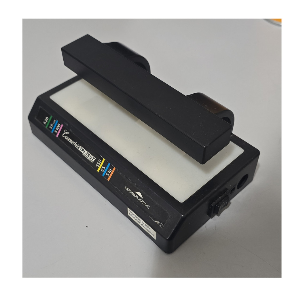 Dri Mark Counterfeit TRI-TEST Portable Detector Machine Battery Plastic