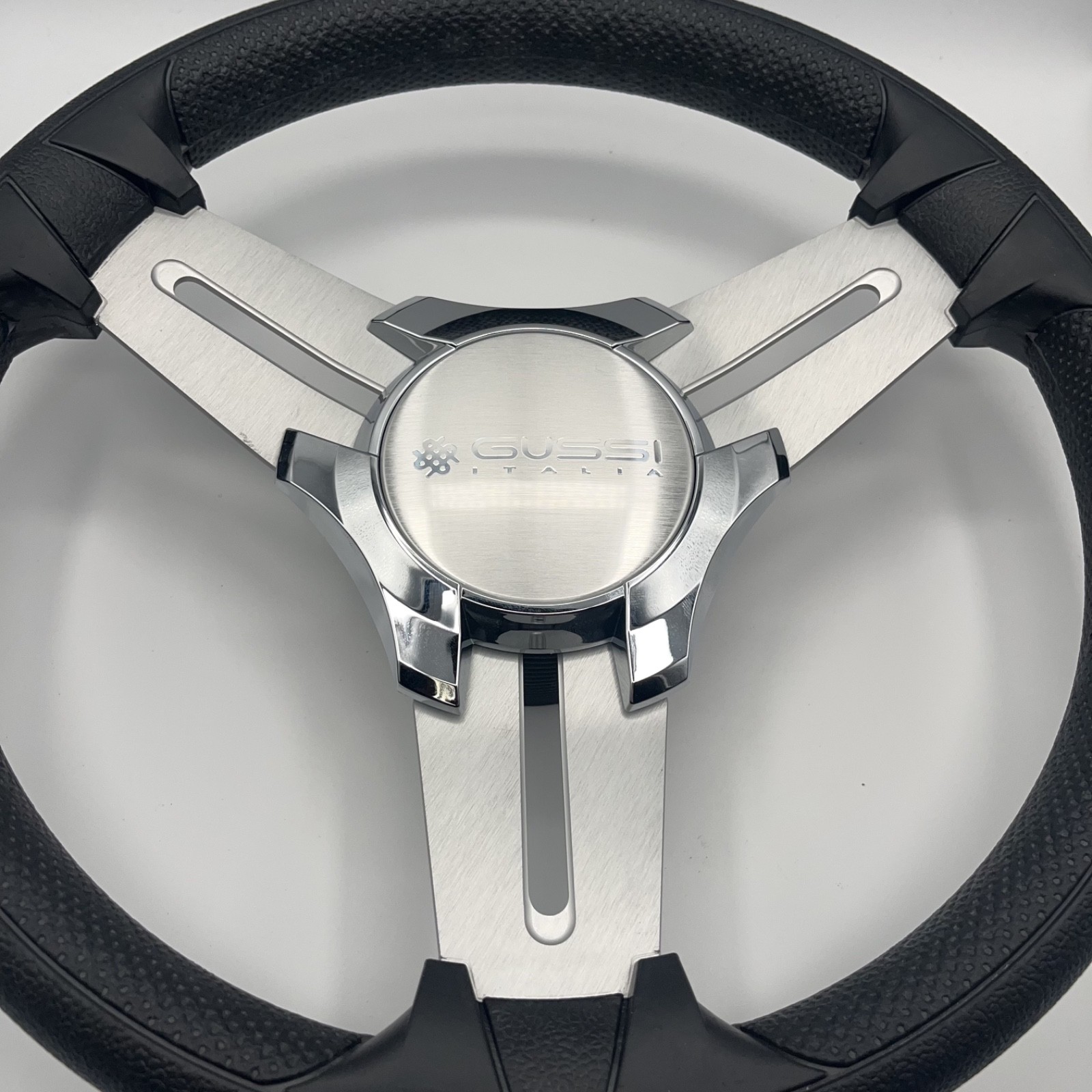 Model 15 Marine Steering Wheel Brushed Aluminum Spokes | Gussi Logo | KEY HUB