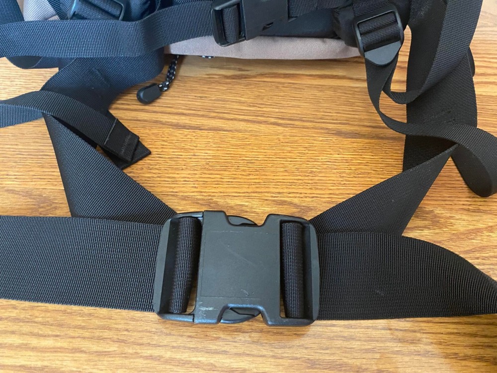 Coleman Exponent Hiking Backpack Padded Back & Straps 100% Nylon