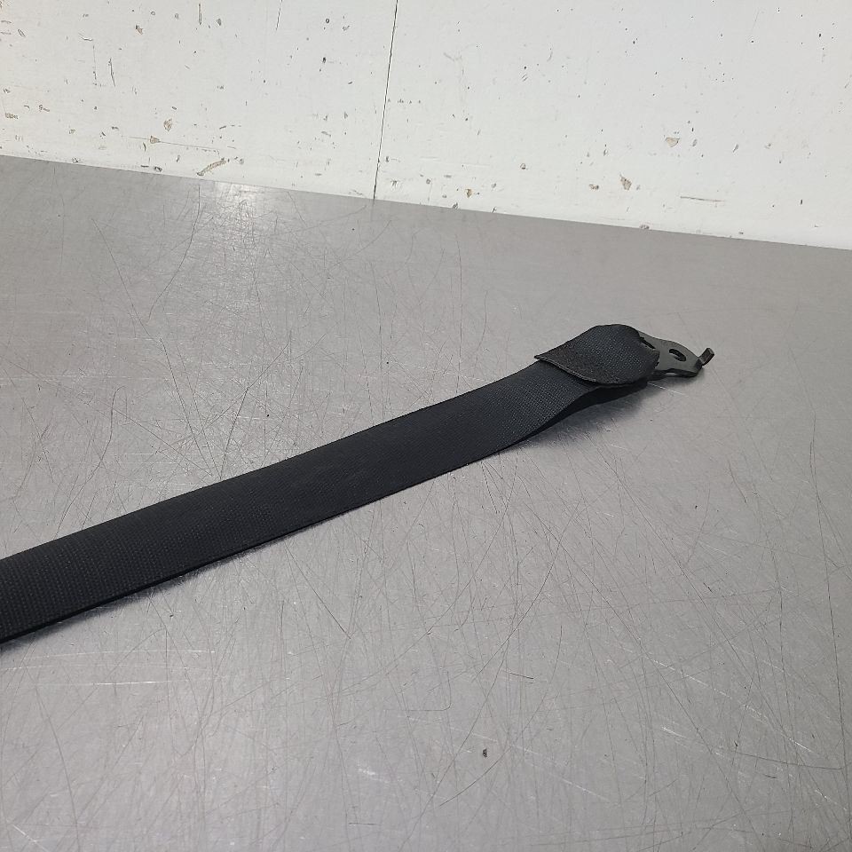 10 2010 MERCEDES SLK350 AMG SEAT BELT RETRACTOR FRONT LEFT DRIVER BLACK