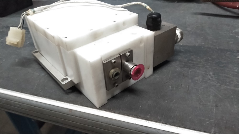 Quantronix 114 YAG Laser Cavity
