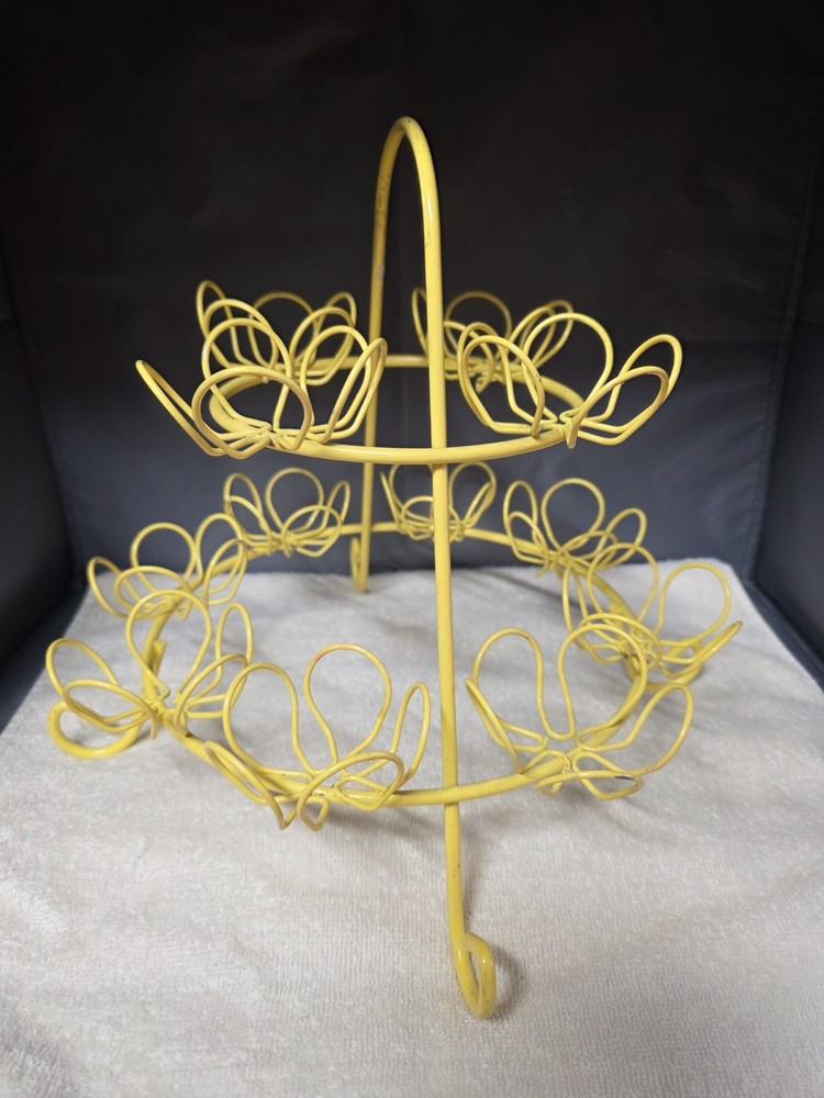Vintage Retro 2 Tier Cupcake Stand