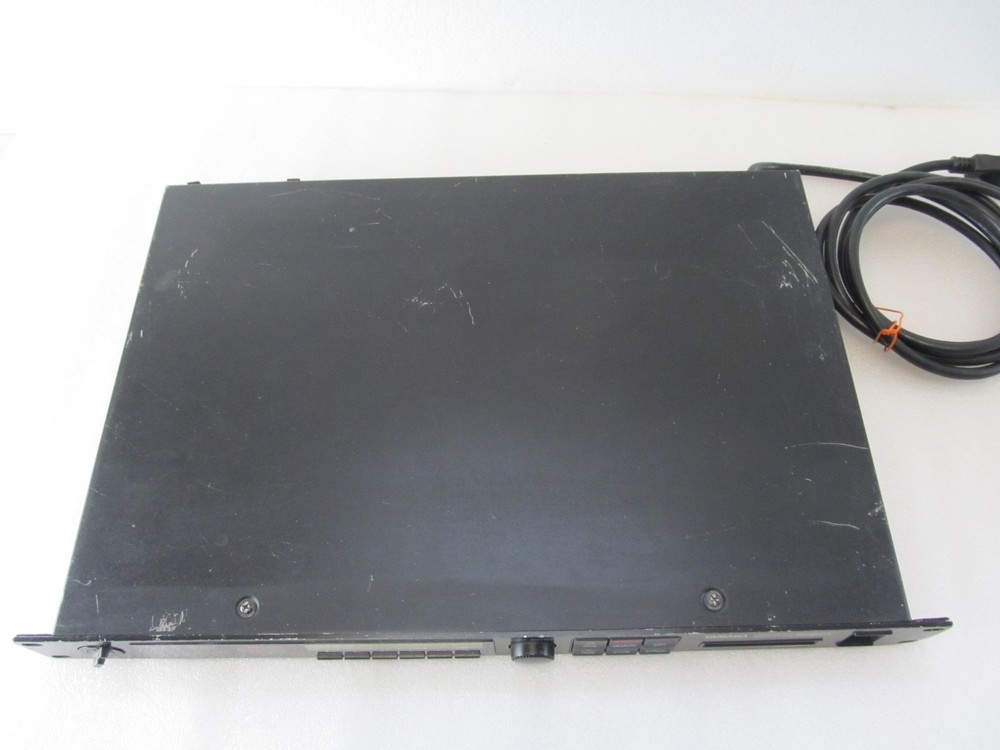 Yamaha SPX990 Professional Multi-Effect Processor Rack Mountable