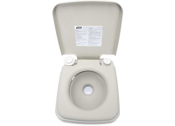 Camco 41531 Portable Toilet - 2.6 Gallon Capacity