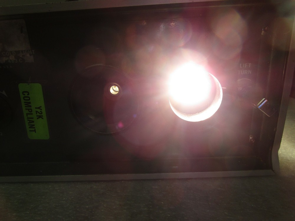 Karl Storz Endoscopy 483C Twin Cold Light Source / Illuminator - Only 1 Bulb