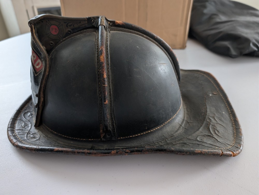 Stamford FD Cairns Leather Helmet (D. SMITH)