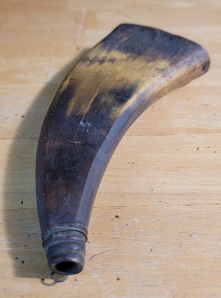 Antique Flat Powder Horn