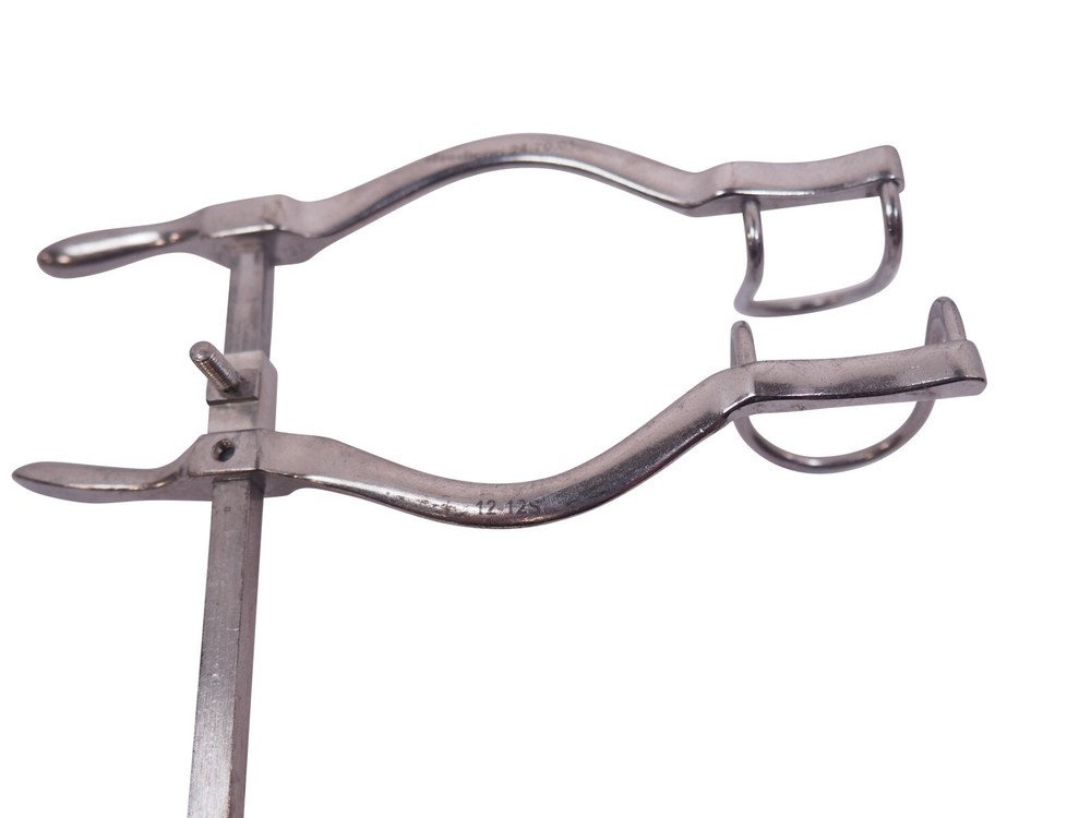 RETRACTOR 12-12S USED