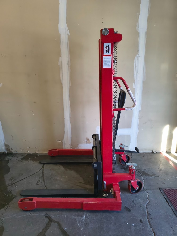 Dayton Hydraulic Forklift Stacker 4VME8 Adjustable Base 2,000 lb. Load Capacity