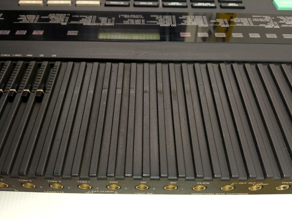 Yamaha RX5 Drum Machine With ROM Cartridge Working Tested Condition