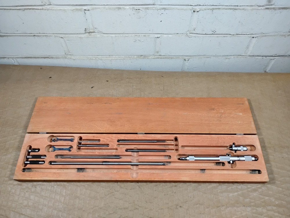 Starrett No. 124 & No. 124-C Inside Micrometer Set